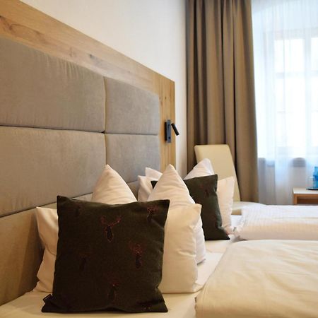 Hotel Zum Braeu Kinding Exterior photo