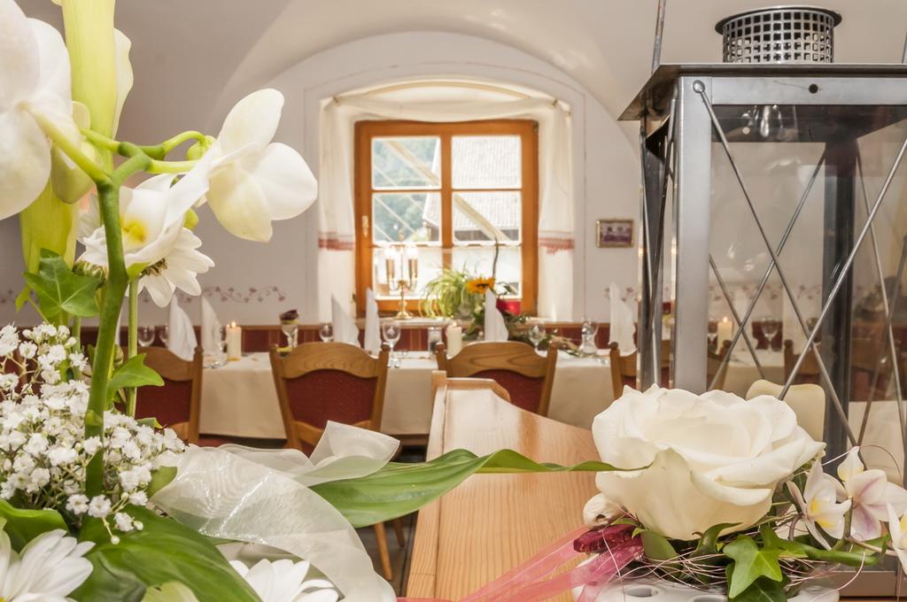Hotel Zum Braeu Kinding Exterior photo