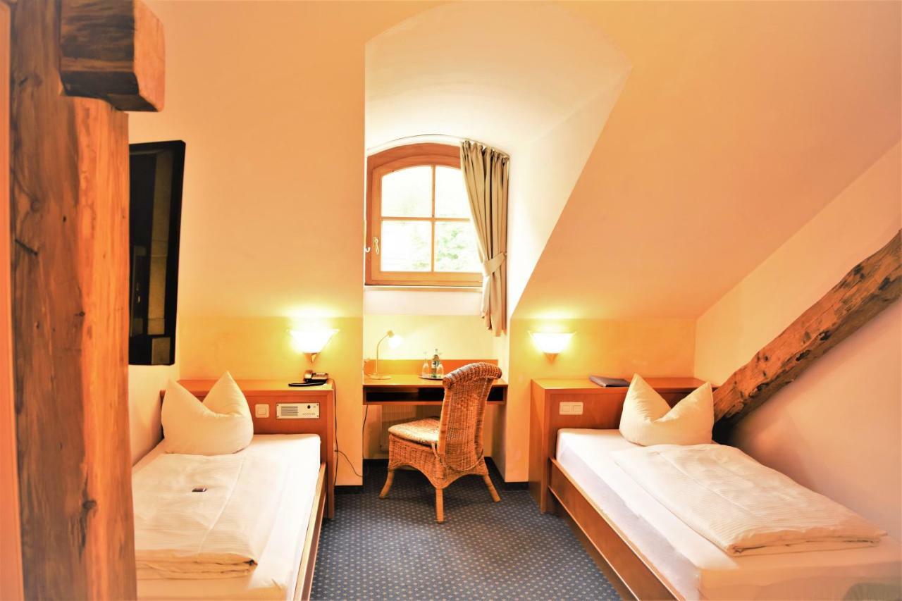 Hotel Zum Braeu Kinding Exterior photo
