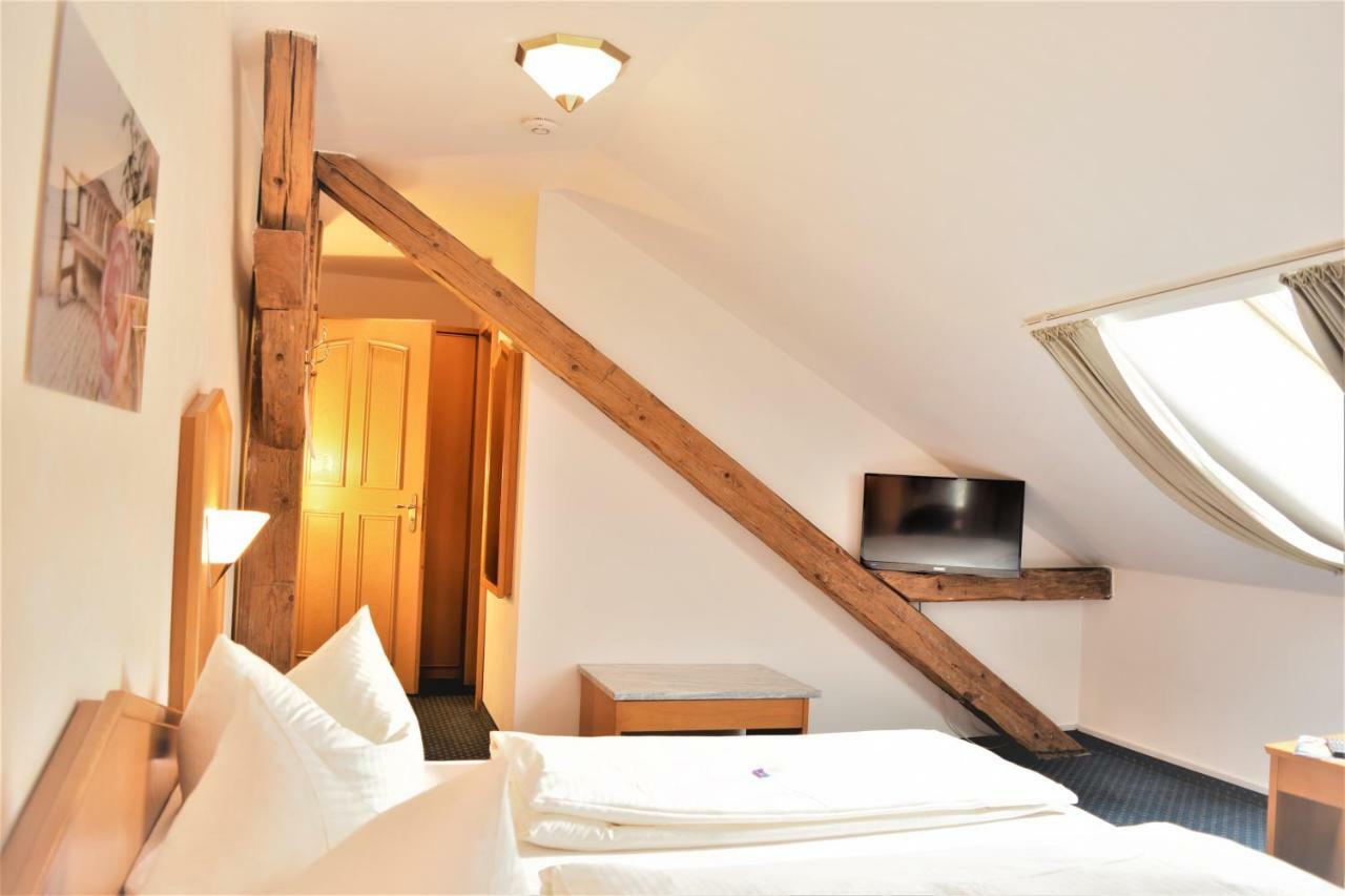Hotel Zum Braeu Kinding Exterior photo
