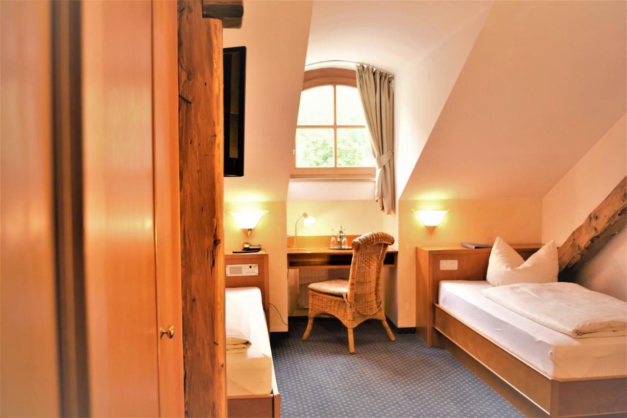 Hotel Zum Braeu Kinding Exterior photo